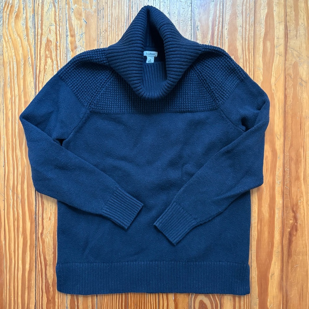 L.L. Bean Sweater Womens M Navy All Day Waffle Turtleneck